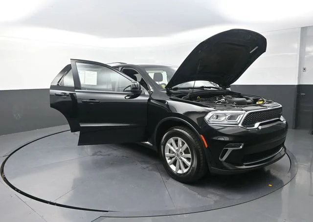 Used 2022 Black Dodge SXT image 30