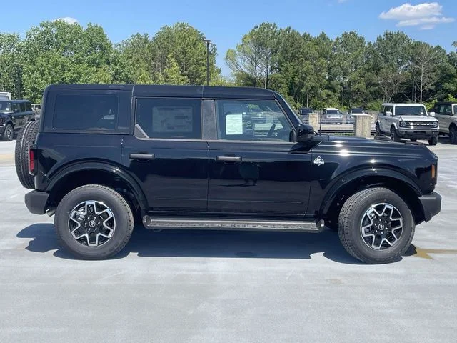New 2026 Black Ford Outer Banks image 2