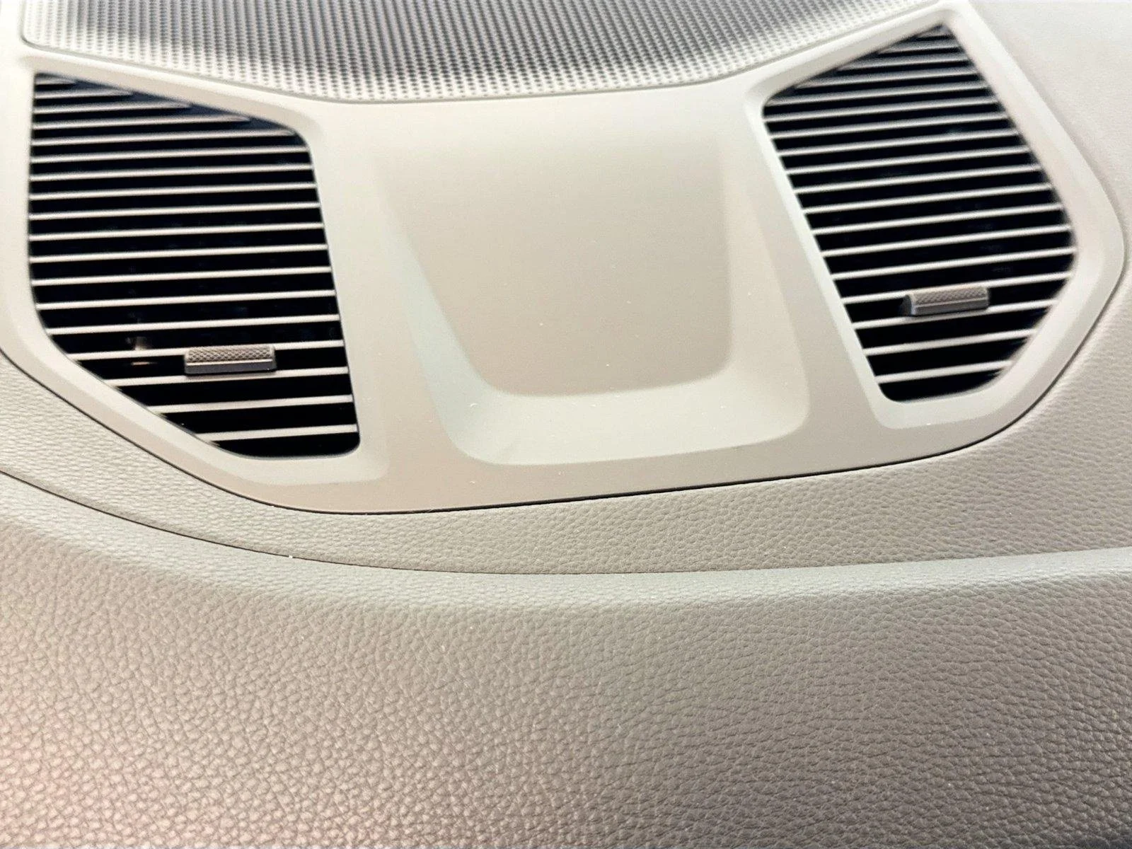 New 2026 Dolomite Silver Metallic Porsche  image 30