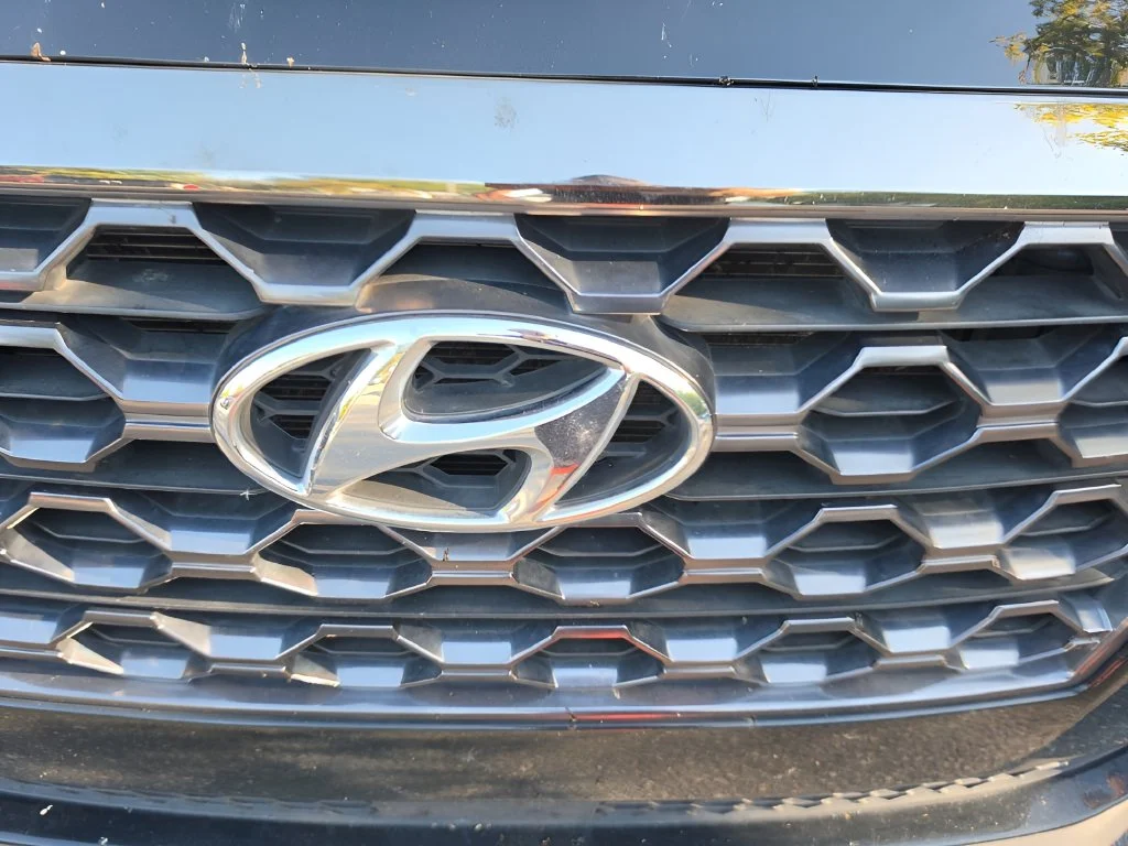 Used 2019 Twilight Black Hyundai SEL Plus image 6