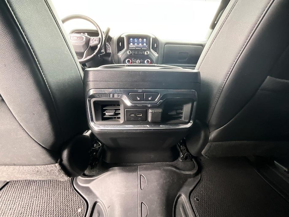 Used 2021 White GMC AT4 image 37