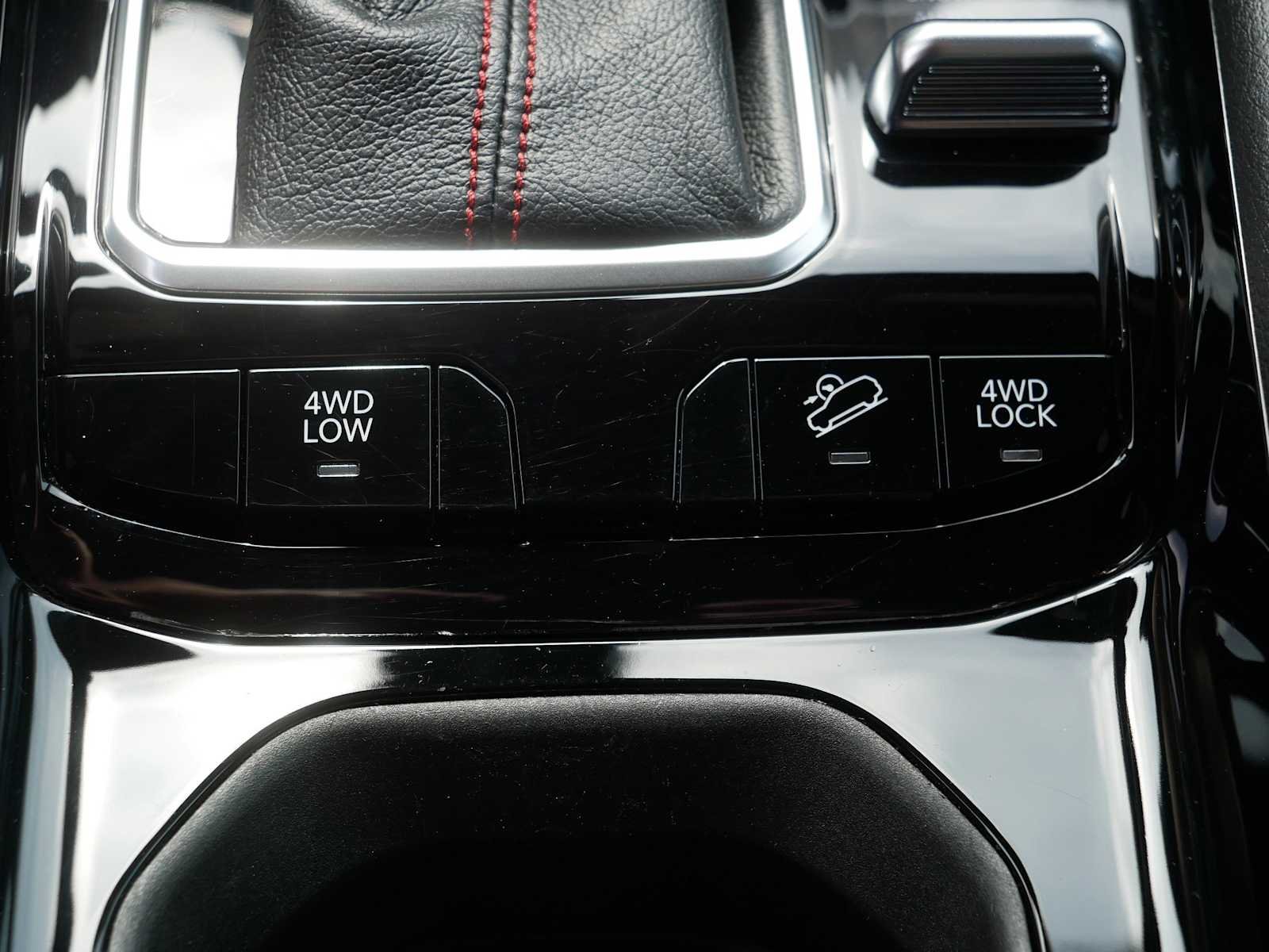2025 Jeep Compass Trailhawk - Photo 31