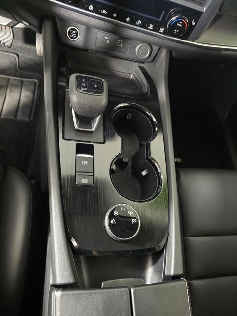 Certified Used 2023 Pearl White Nissan SV image 23
