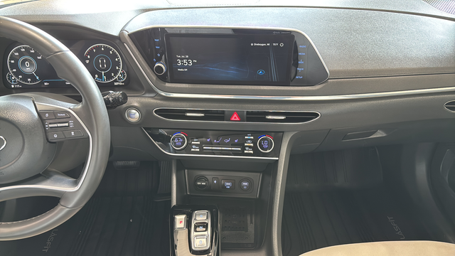 Used 2023 Portofino Gray Hyundai SEL image 13