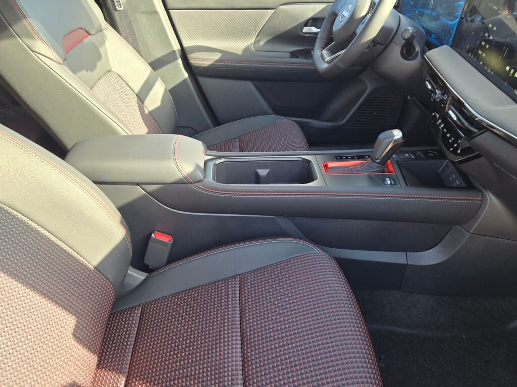 New 2026 Deep Blue Pearl Nissan SR image 6