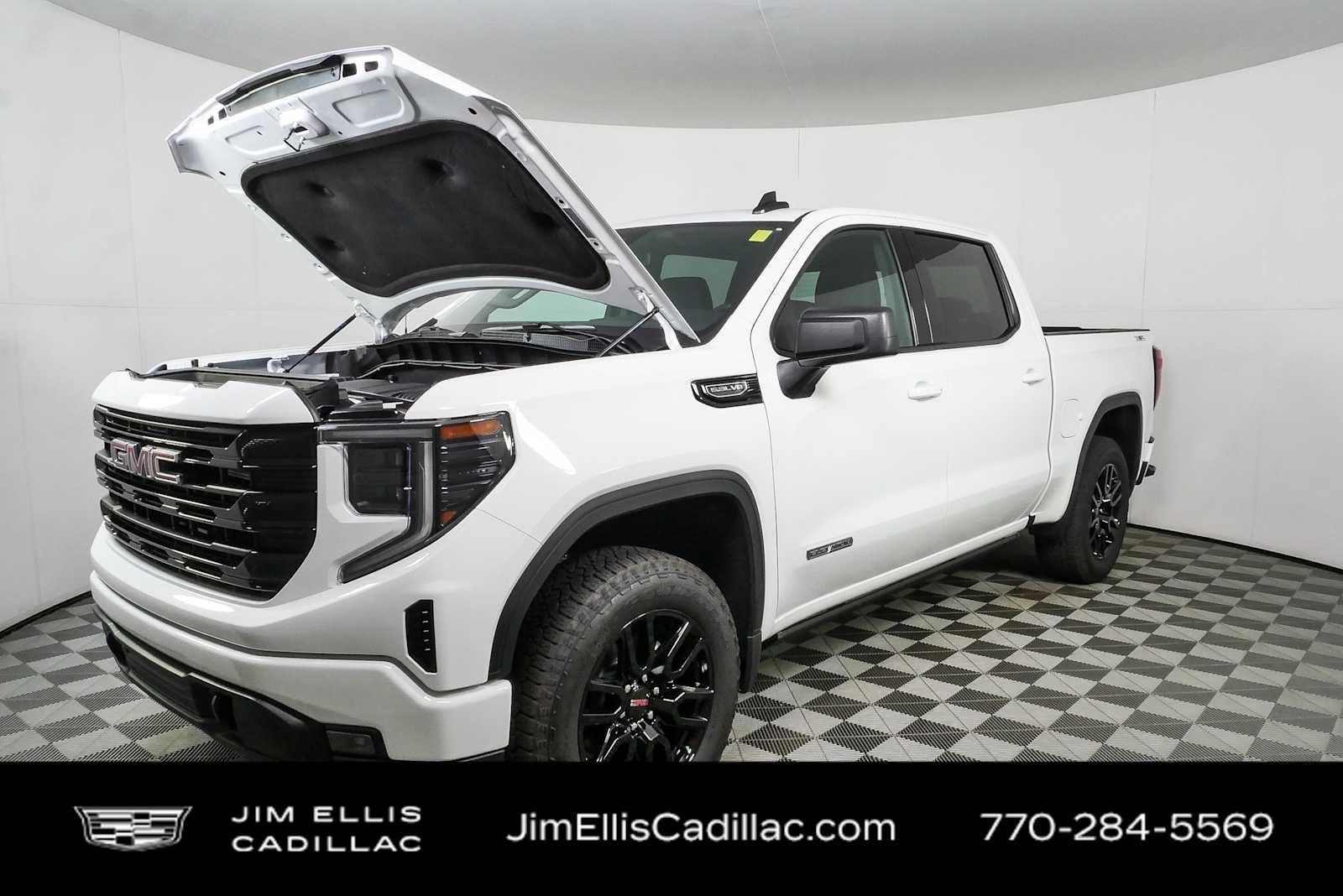 Used 2026 Summit White GMC Elevation image 32