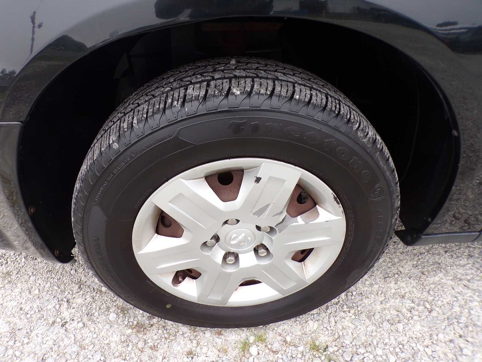 Used 2010  Dodge SE image 22
