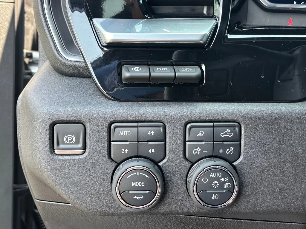 Used 2025 Sterling Gray Metallic Chevrolet LTZ Trail Boss image 17
