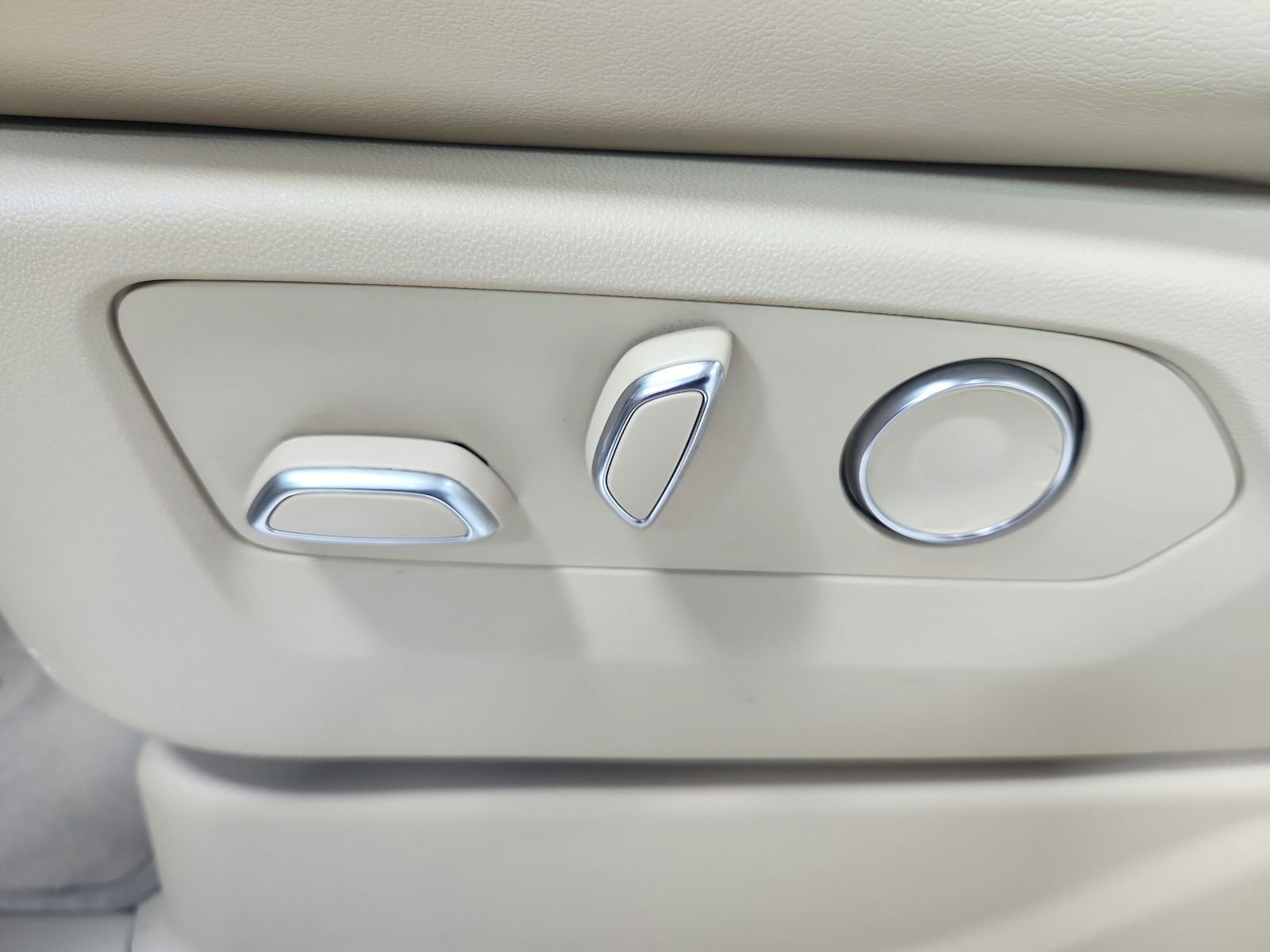 2021 Cadillac Escalade ESV Premium Luxury - Photo 20