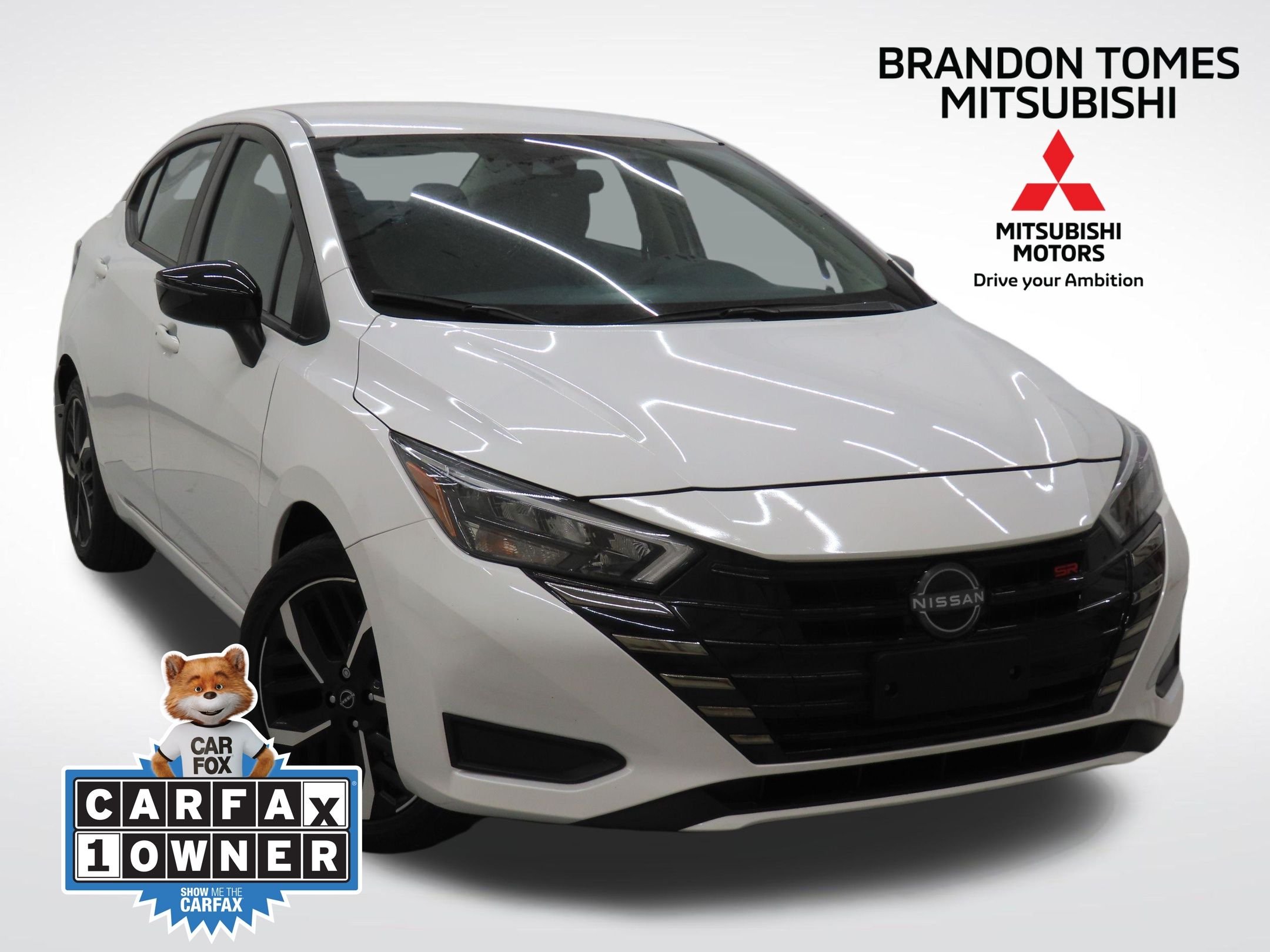 2025 Nissan Versa Sedan SR