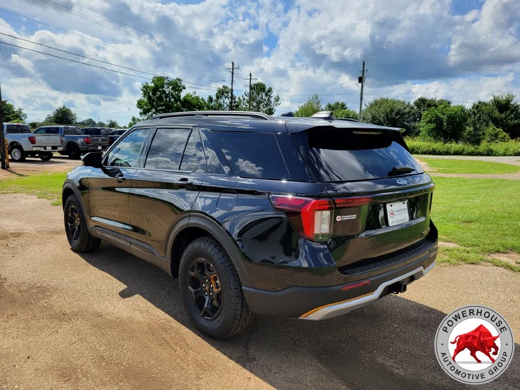 Used 2026 Black Ford Tremor image 3