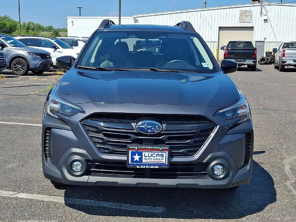 Used 2023  Subaru Onyx Edition XT image 4