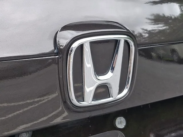 Used 2018 Brown Honda EX-L image 33