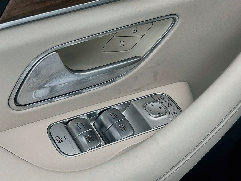 New 2026 Polar White Mercedes-Benz GLE 63 S AMG® image 22