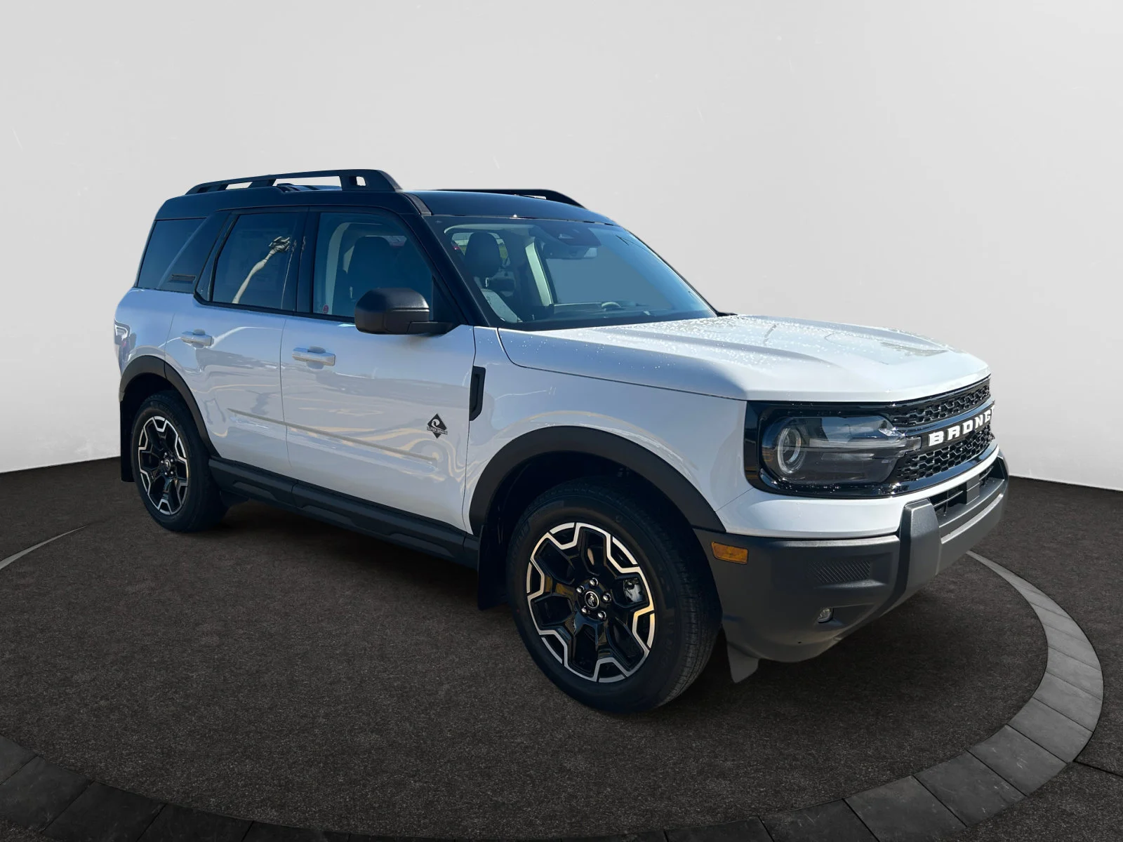 New 2026 Oxford White Ford Outer Banks image 7
