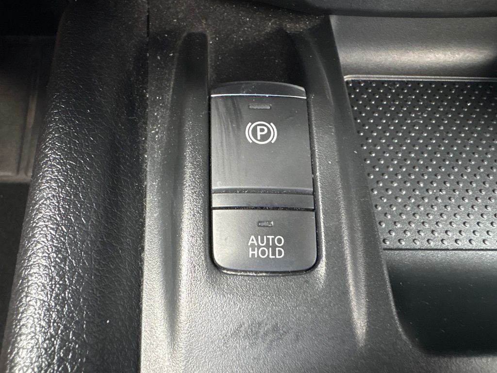 Certified Used 2022 Gray Nissan SL image 26