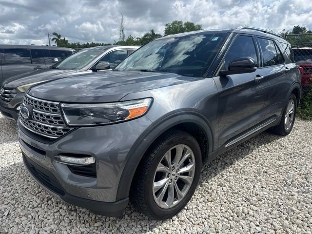 Used 2022 Green Ford Limited image 1
