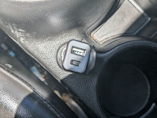 Used 2014 Green Chevrolet 2LT image 31
