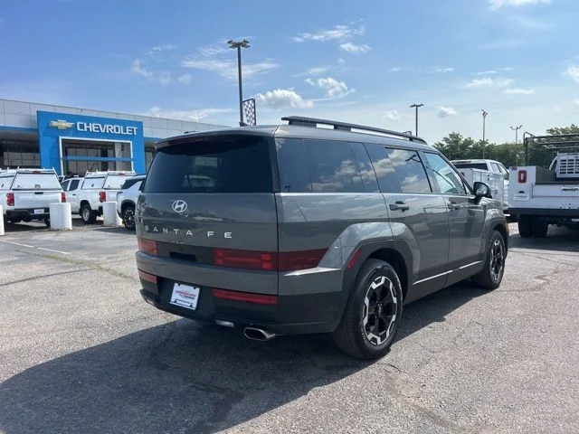 Used 2025 Gray Hyundai SEL image 3