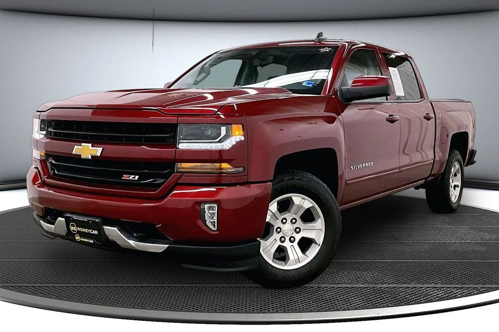 Certified Used 2018 Red Chevrolet LT image 3