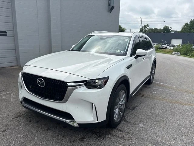 Certified Used 2024 White Mazda 3.3 Turbo Premium image 20