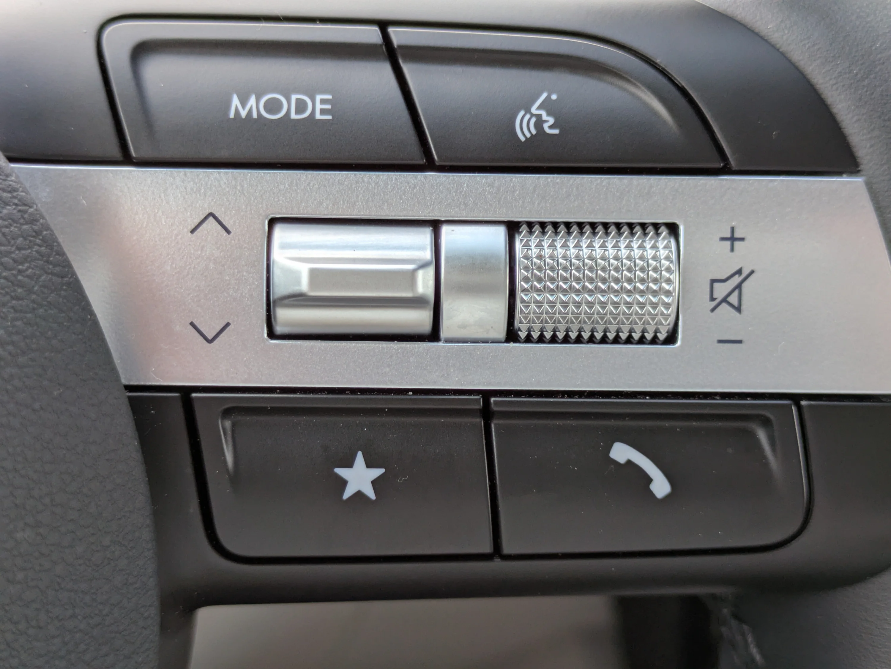 Used 2025 Rockwood Green Hyundai SEL Convenience image 21