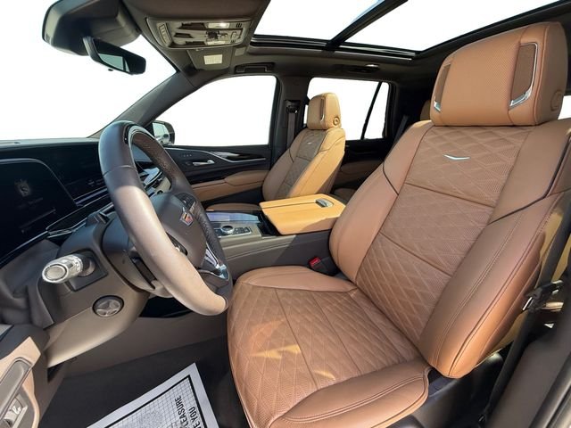 Used 2024 White Cadillac Premium Luxury image 10
