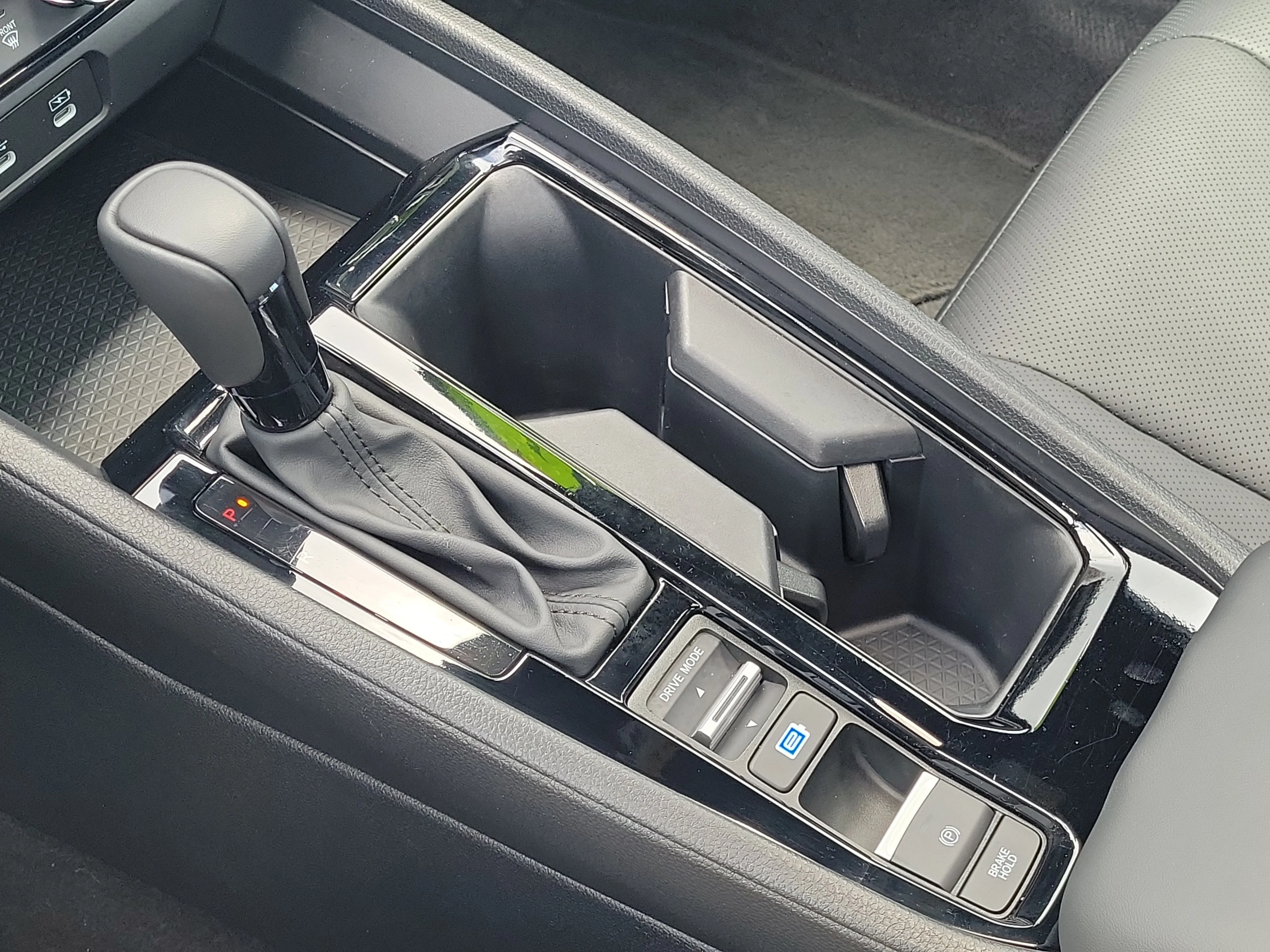 2024 Honda Accord Hybrid Sport-L - Photo 24