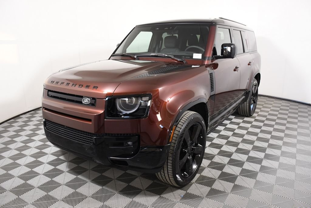 2026 Land Rover Defender X-Dynamic SE - Photo 6