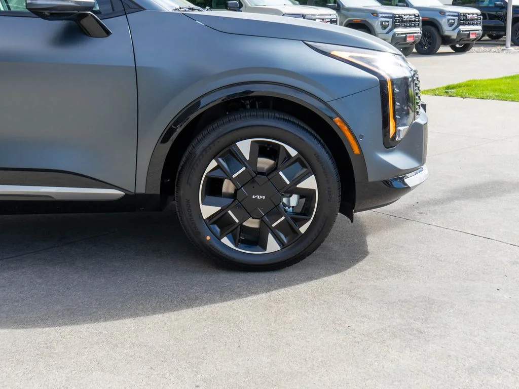 Used 2026 Gray Kia SX-Prestige image 35