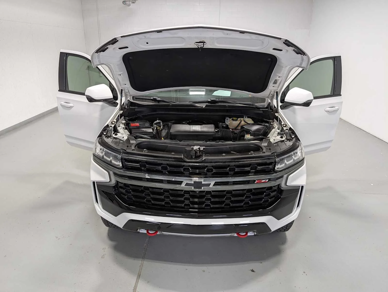 Used 2022 Summit White Chevrolet Z71 image 14
