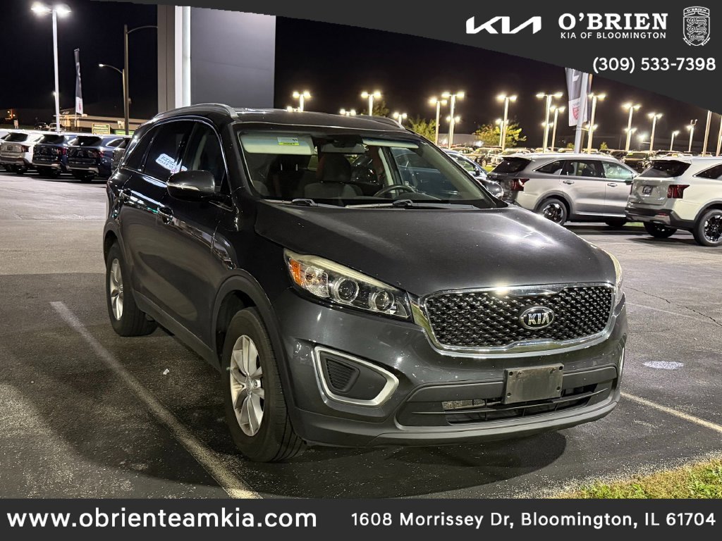 Used 2018 Platinum Graphite Kia LX image 1