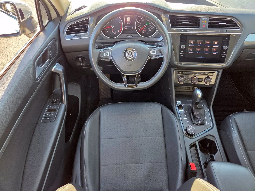 Used 2021 White Volkswagen 2.0T SE image 18