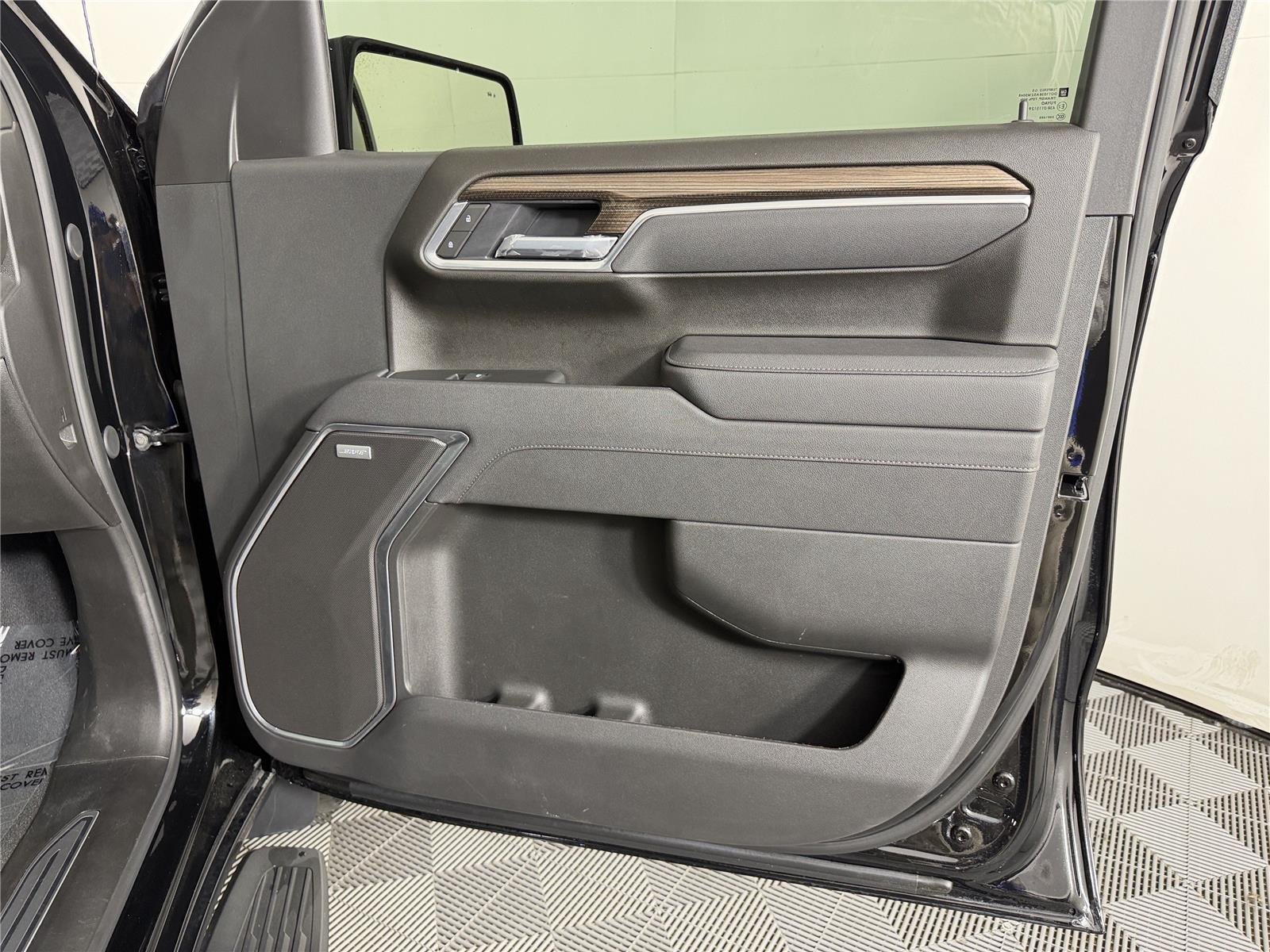 2025 Chevrolet Silverado 1500 RST - Photo 11