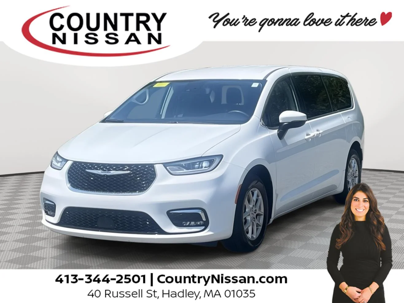 2023 Chrysler Pacifica Touring L's photo