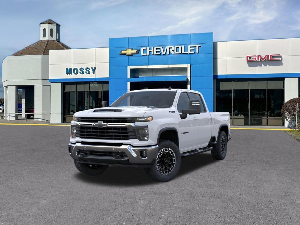 New 2026 Summit White Chevrolet LT image 8