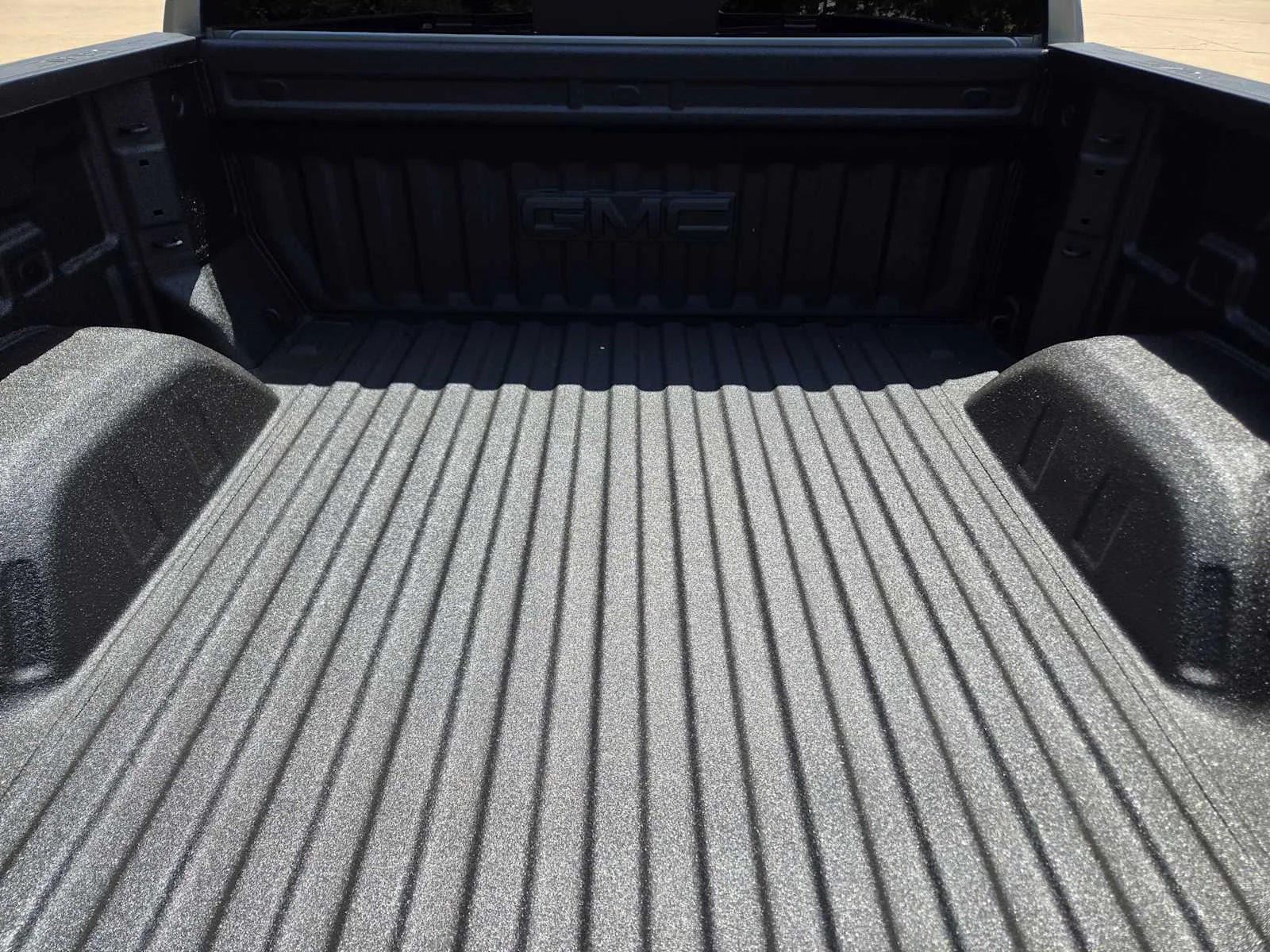 New 2026 Sterling Metallic GMC AT4 image 20