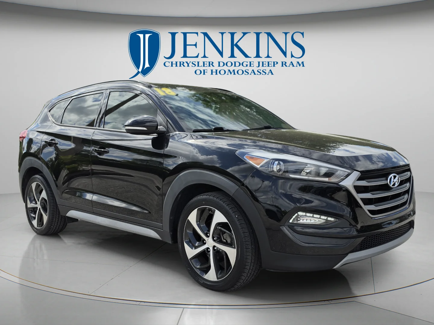 Used 2018 Black Noir Pearl Hyundai Value image 1