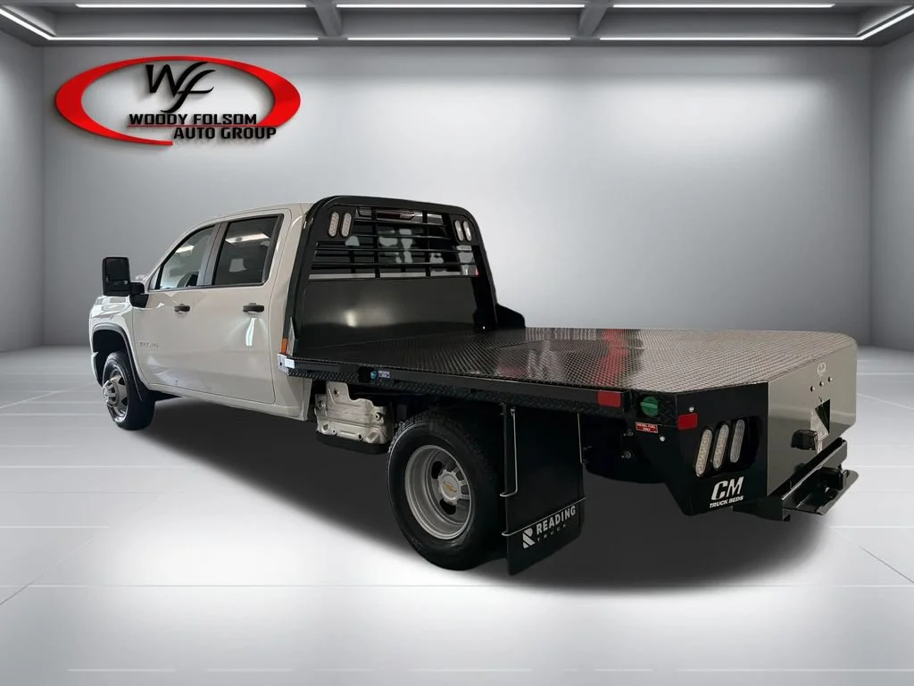 New 2026 Summit White Chevrolet Work Truck image 8