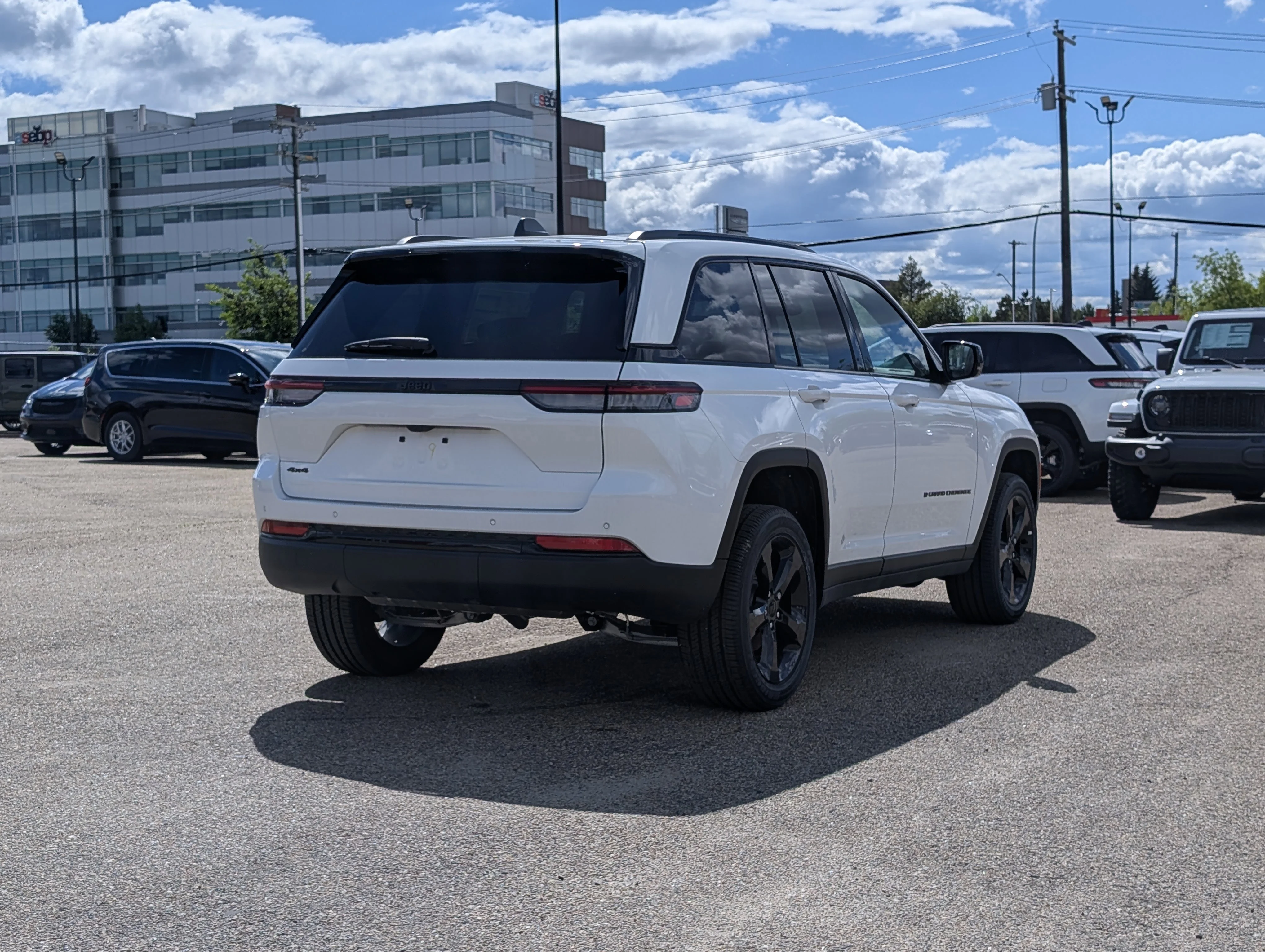 New 2025 Bright White Jeep Altitude image 7