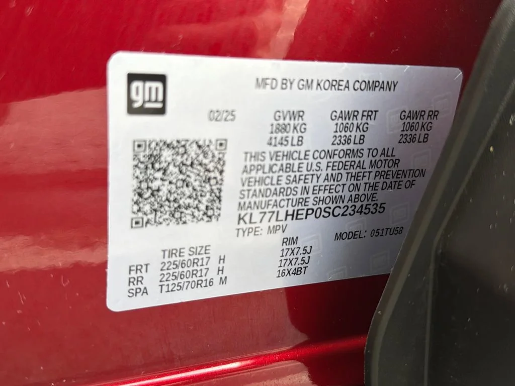 Certified Used 2025 Crimson Metallic Chevrolet LT image 31