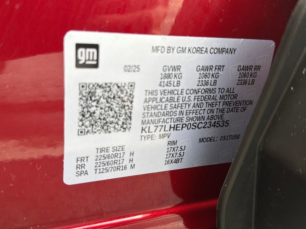 2025 Chevrolet Trax LT - Photo 31