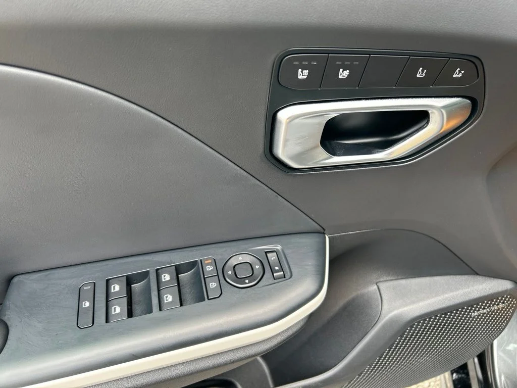 Used 2025 Gray Kia GT-Line image 13