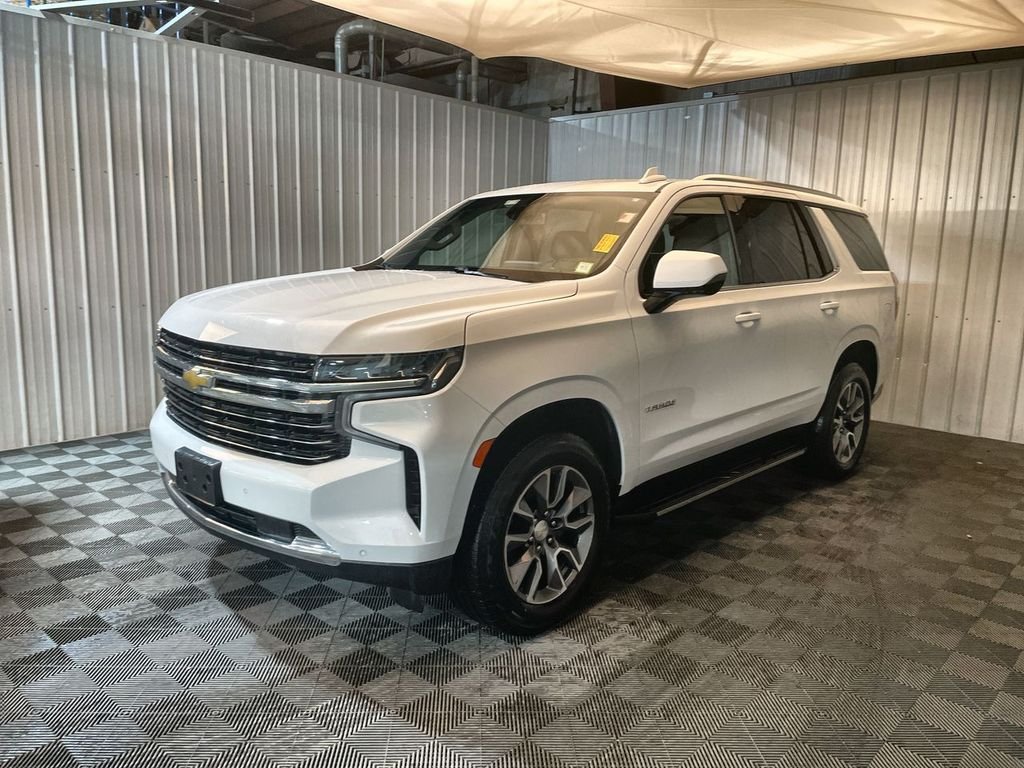 Used 2022 SUMMIT WHITE Chevrolet LT image 13
