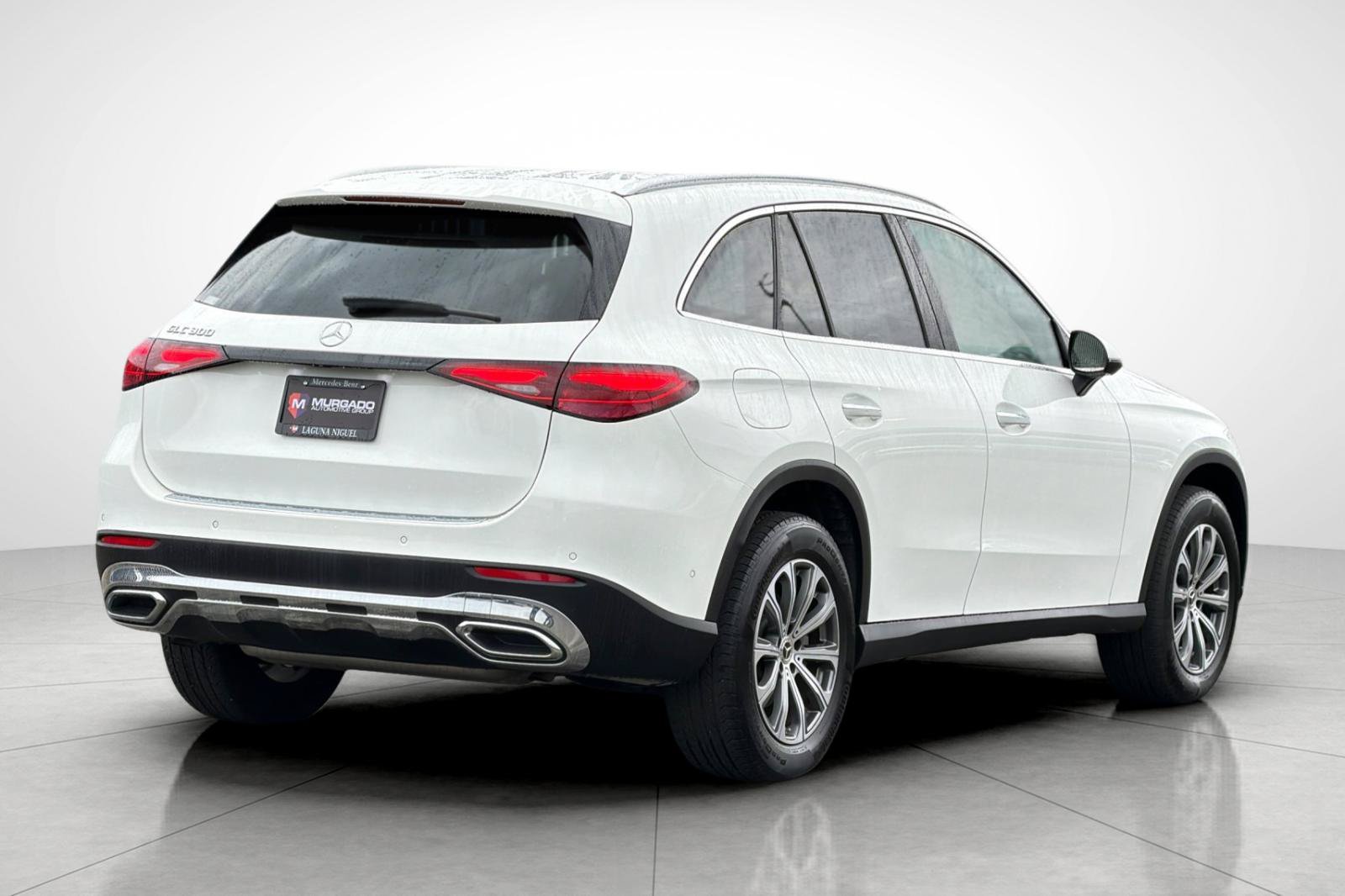 Used 2024 White Mercedes-Benz GLC 300 image 11