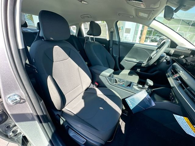 Used 2026 Steel Gray Kia LXS image 27