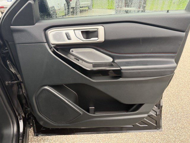 Used 2023 Black Metallic Ford ST image 37