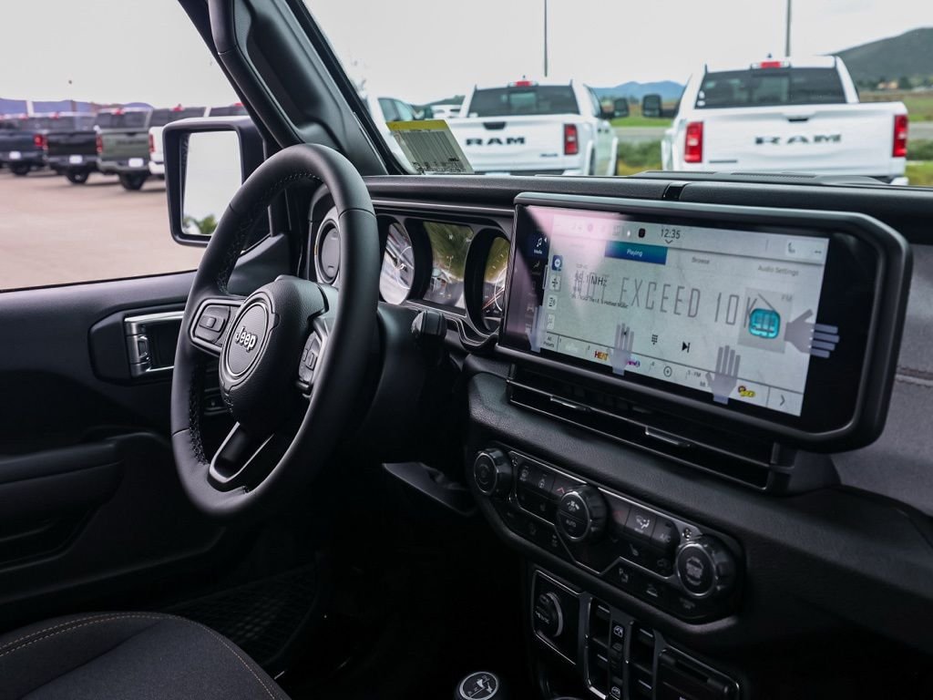 New 2026 Black Clear-Coat Exterior Paint Jeep Sport S image 19