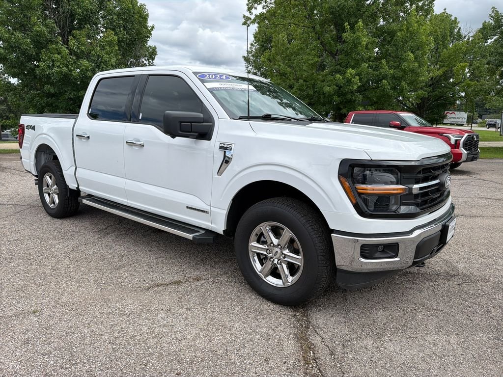 Used 2024 White Ford XLT image 7