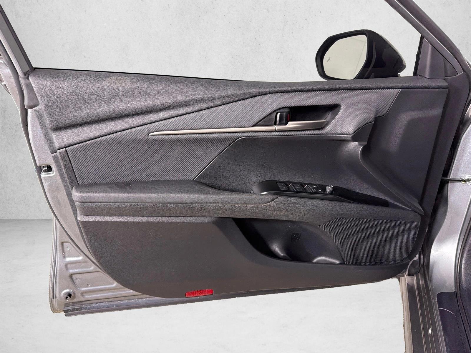 Used 2025 Heavy Metal Toyota SE image 10
